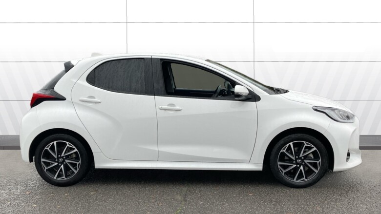 Toyota Yaris 1.5 Hybrid Design 5dr CVT Hybrid Hatchback